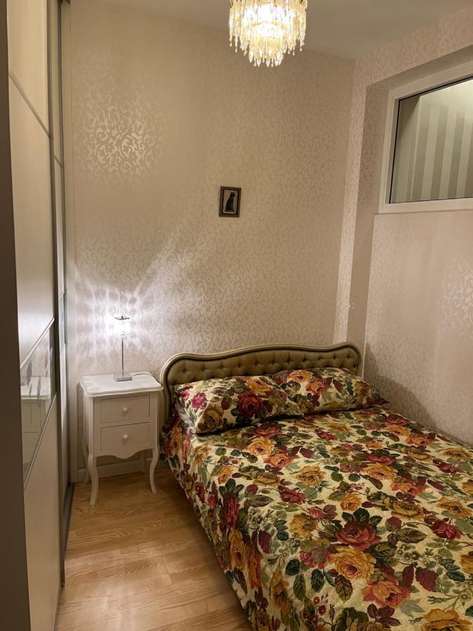 Provence Style Apartment In Old Town Клайпеда Екстериор снимка
